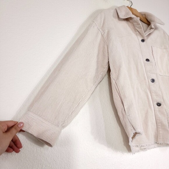 ZARA Corduroy Overshirt Oversized Button Down Shirt Jacket Cream Small Minimal - Picture 7 of 12